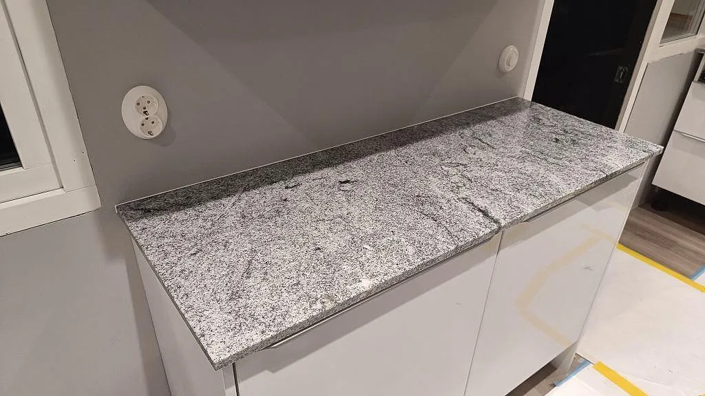Køkkenbordplade i Viscont White, Höllviken – billede 5