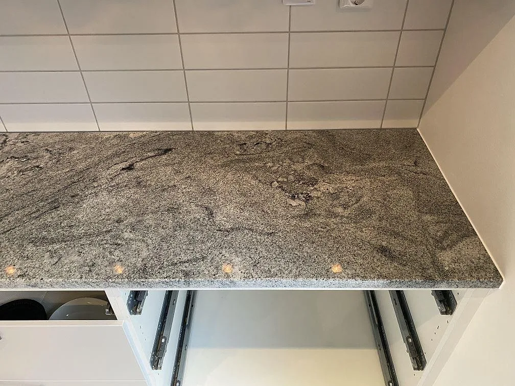 Køkkenbordplade i Viscont White, Lomma – billede 7