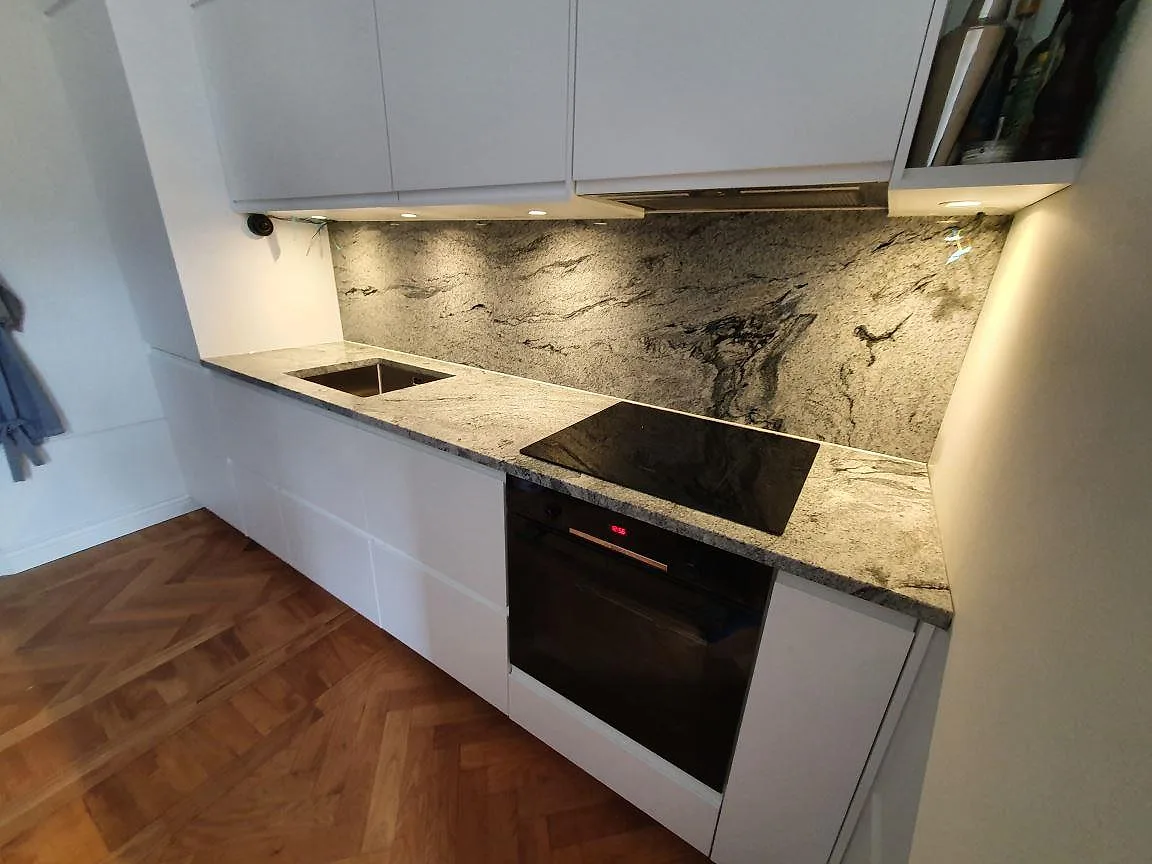 Køkkenbordplade i Viscont White, Stockholm – billede 2