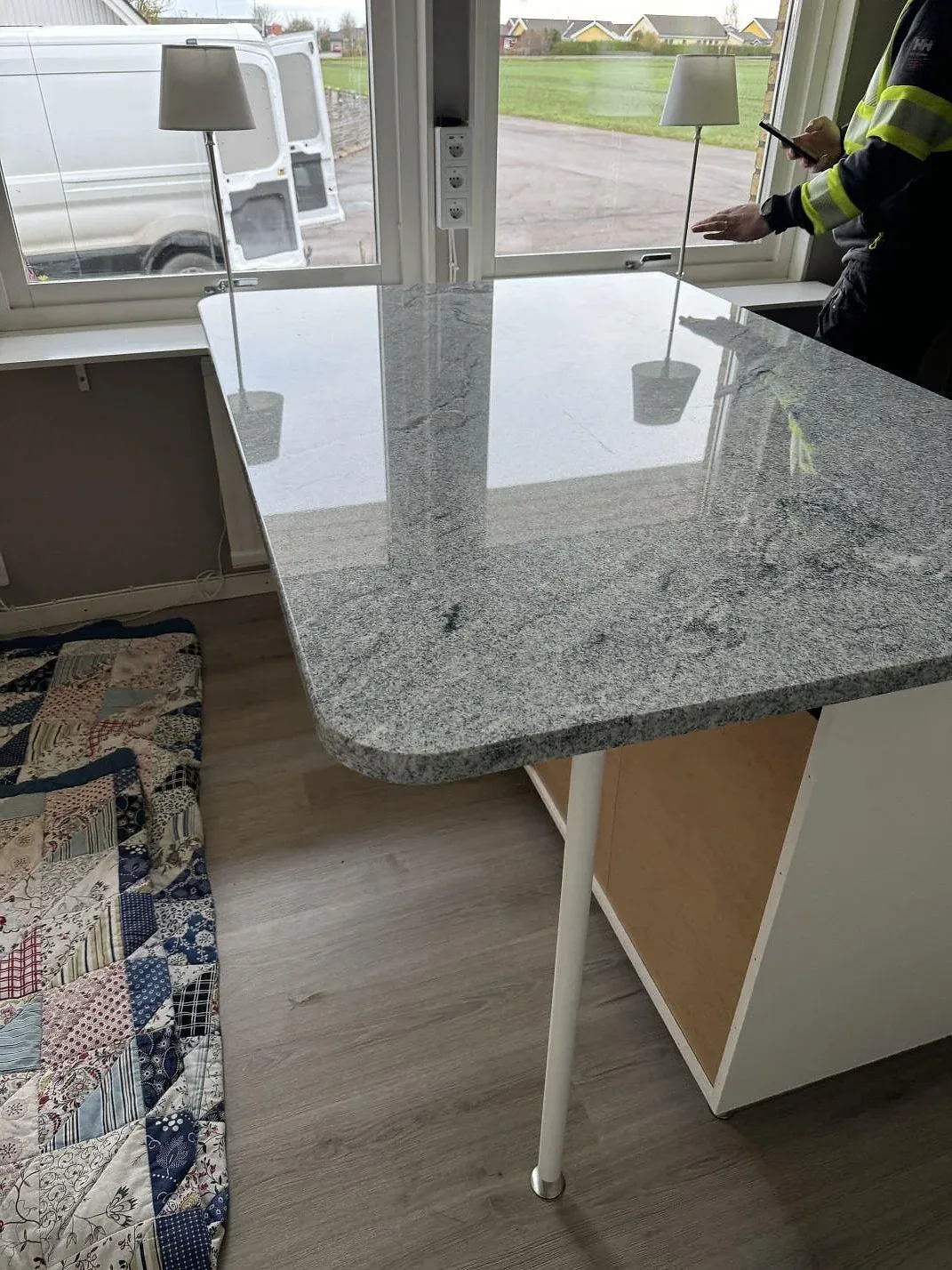 Køkkenbordplade i Viscont White, Vallåkra – billede 2