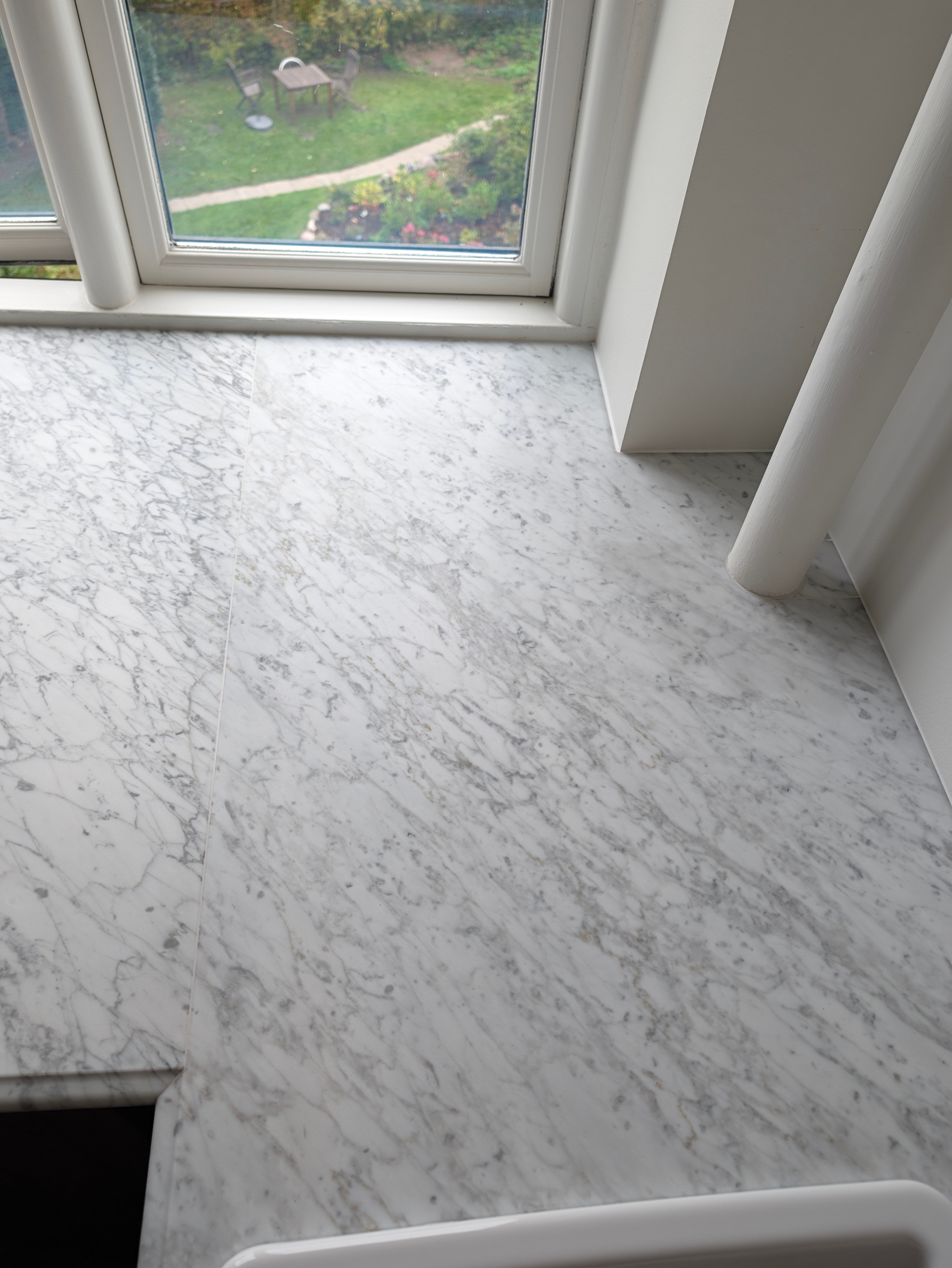 Marmorbordplade i Carrara C i Charlottenlund – billede 3