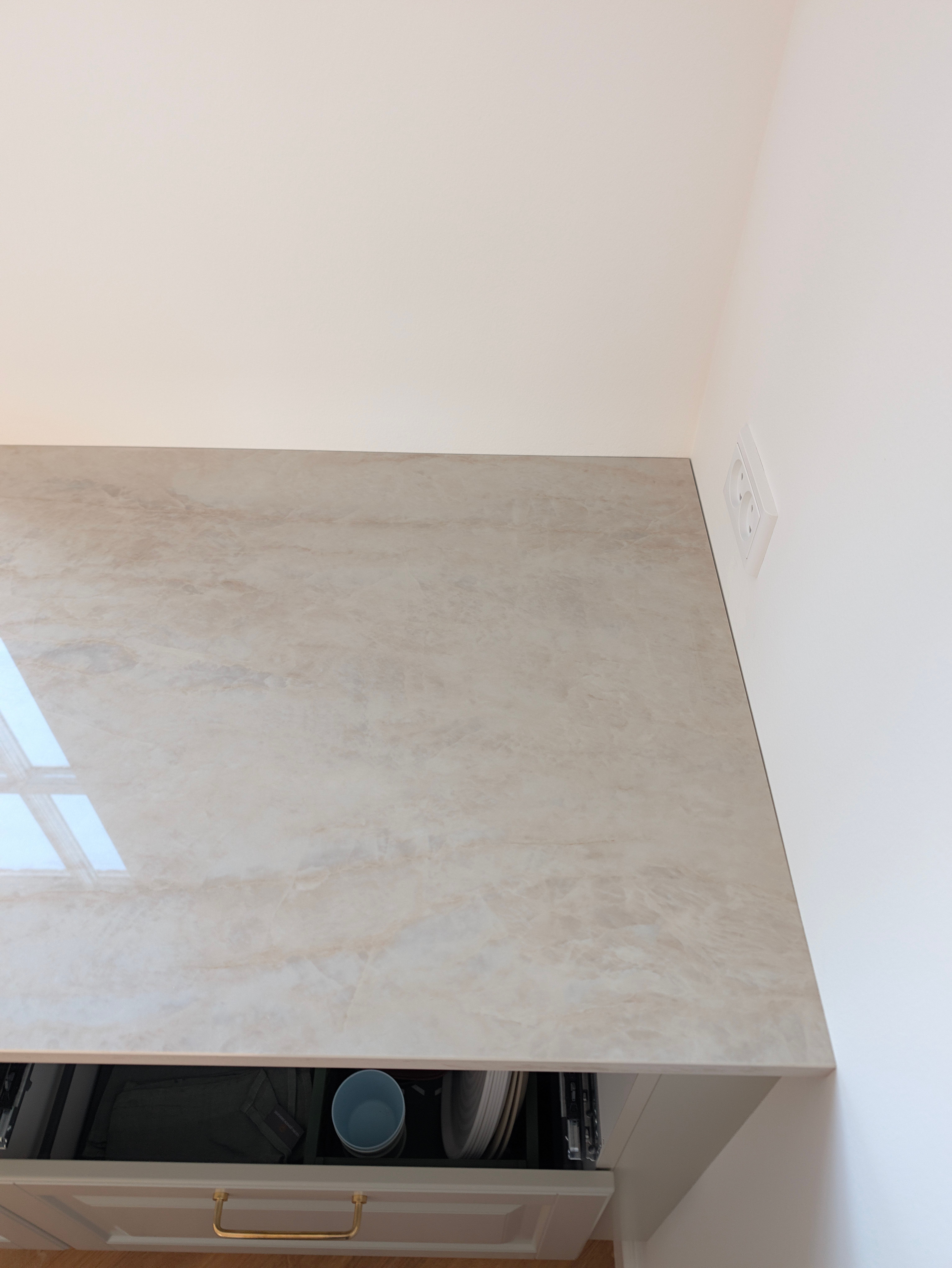 Køkkenbordplade i Dekton Arga i Kongens Lyngby – billede 3