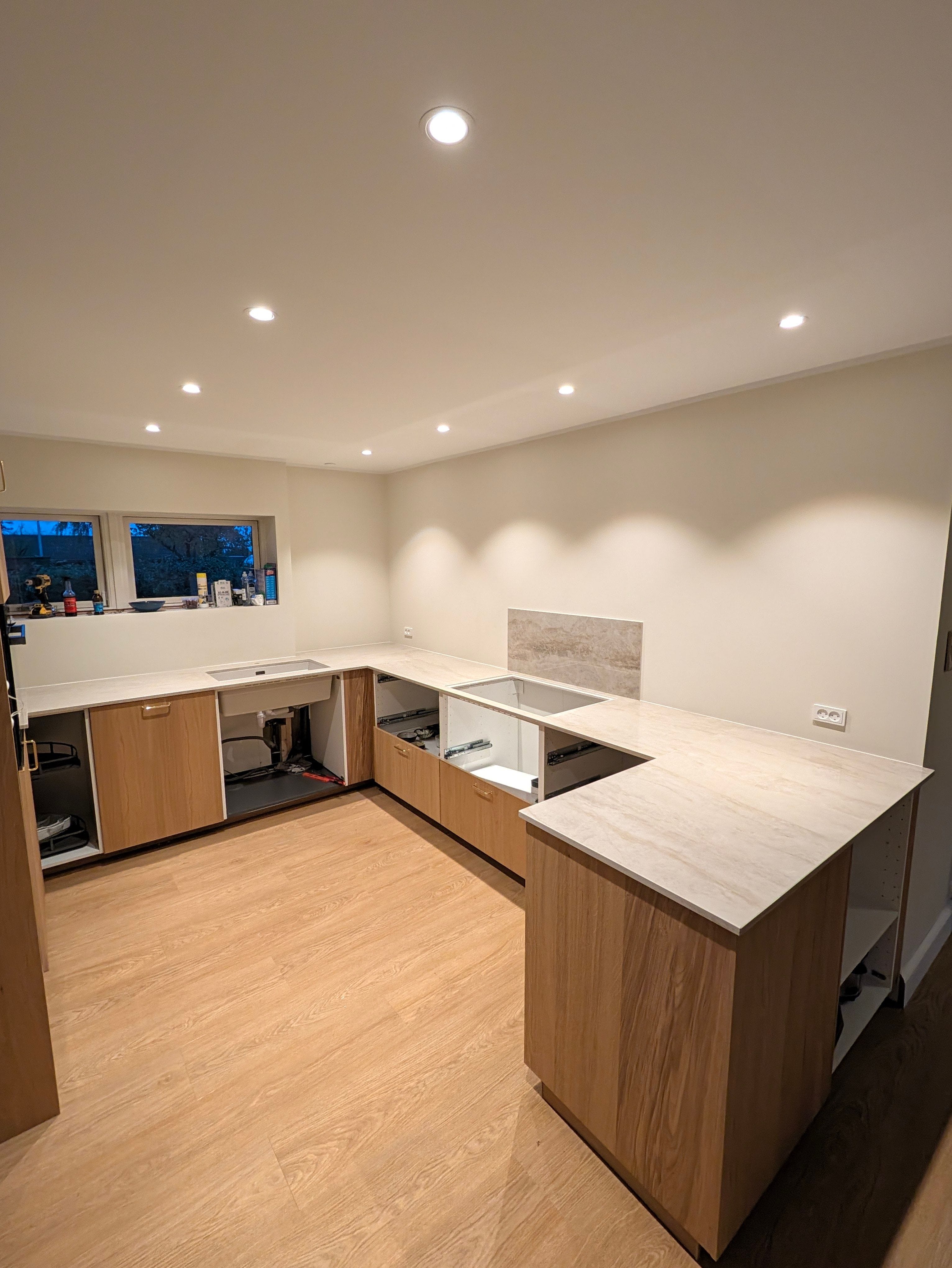 Gennemført projekt: Køkkenbordplade i Dekton Arga i Tune.