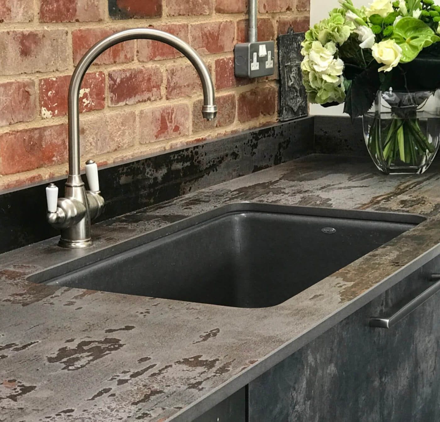 Dekton Trilium