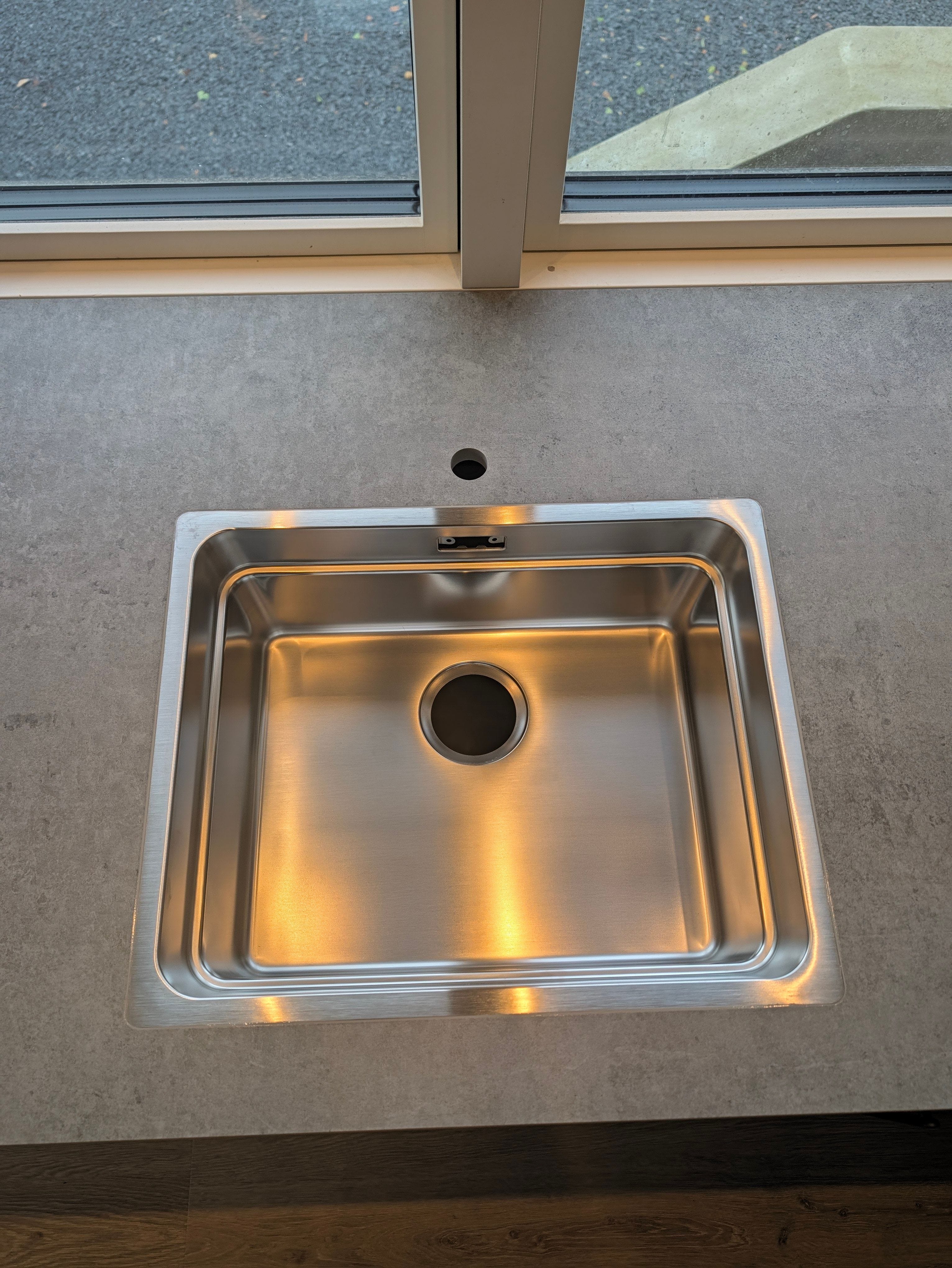 Køkkenbordplade i Dekton Kreta i Glostrup – billede 4
