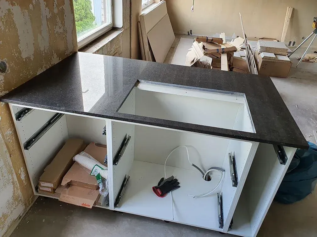 Køkkenbordplade i Silestone Arden Blue, Tyresö – billede 3