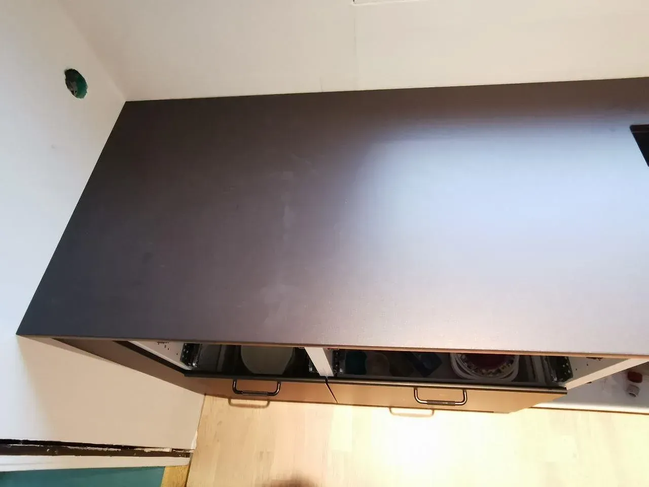 Køkkenbordplade i Dekton Domoos-keramik, Falkenberg – billede 7