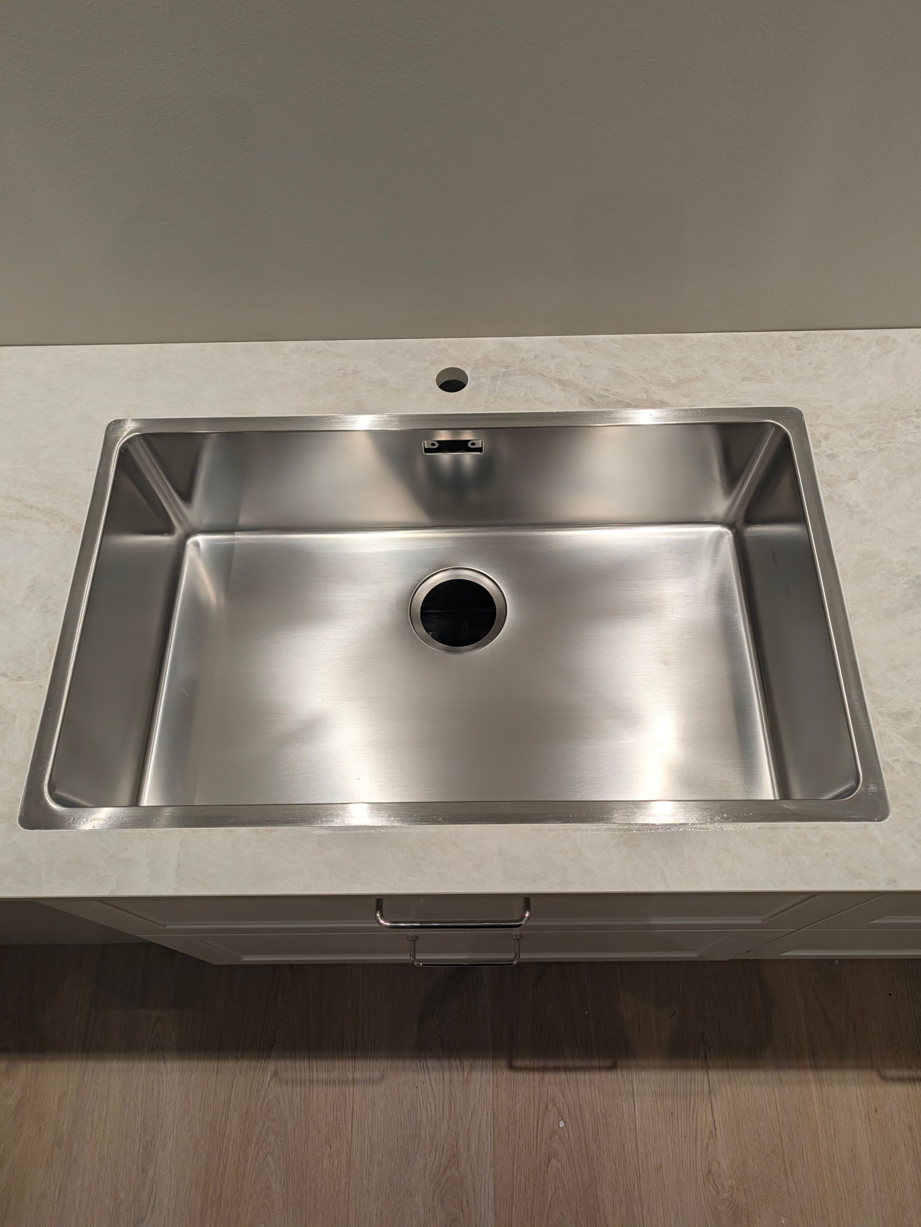 Køkkenbordplade i Dekton Nara i Middelfart – billede 2